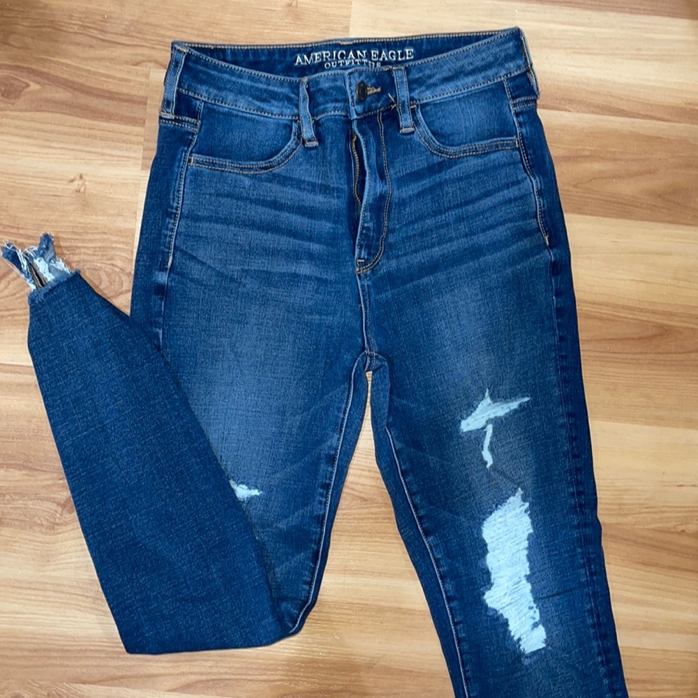 American Eagle Super Super Stretch x4 Size 6